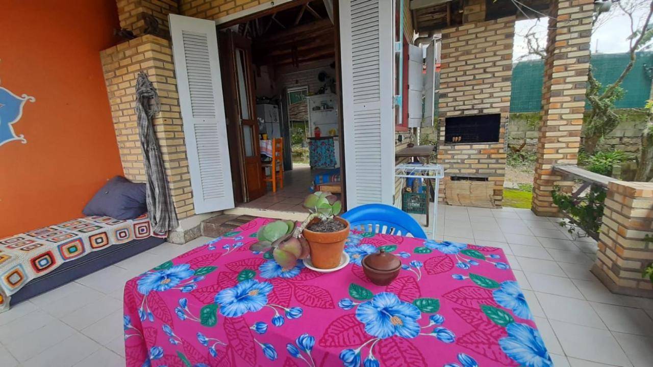 Paikea Hostel Praia Do Rosa Luaran gambar